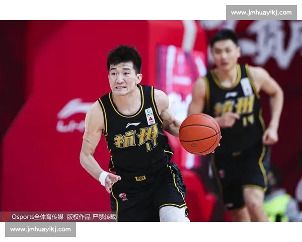 克莱文诺 24 分助法国 3-2 险胜加拿大,决胜局 15-6 锁定胜局 克莱文诺 24 分助法国 3-2 险胜加拿大,决胜局 15-6 锁定胜局