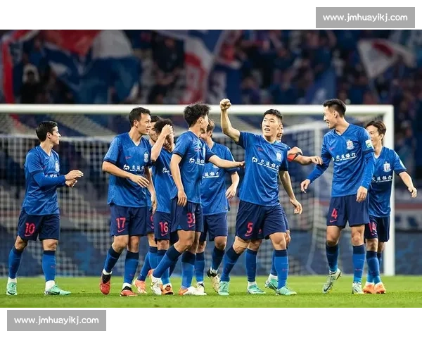 弗里克的青训哲学:严师底色与强度门槛 弗里克的青训哲学:严师底色与强度门槛