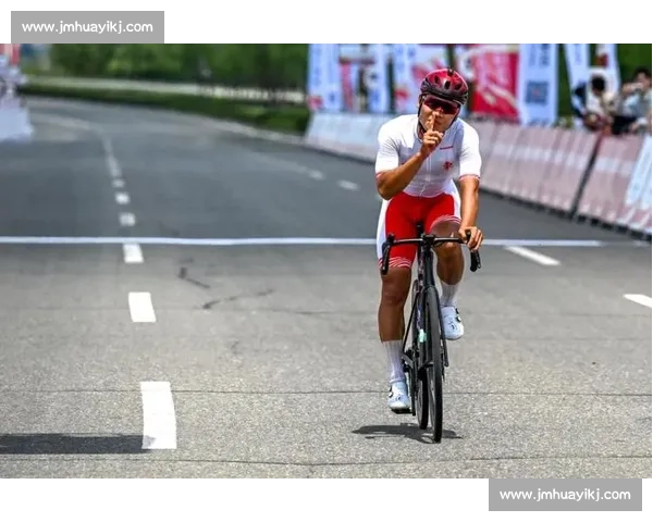 2025 全国公路自行车锦标赛鄂尔多斯站圆满收官 2025 全国公路自行车锦标赛鄂尔多斯站圆满收官