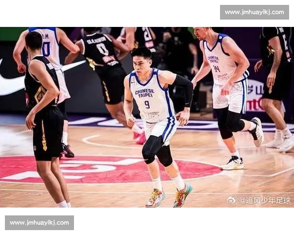 贺丹盛赞陈盈骏:CBA 赛场的利拉德与库里合体 贺丹盛赞陈盈骏:CBA 赛场的利拉德与库里合体